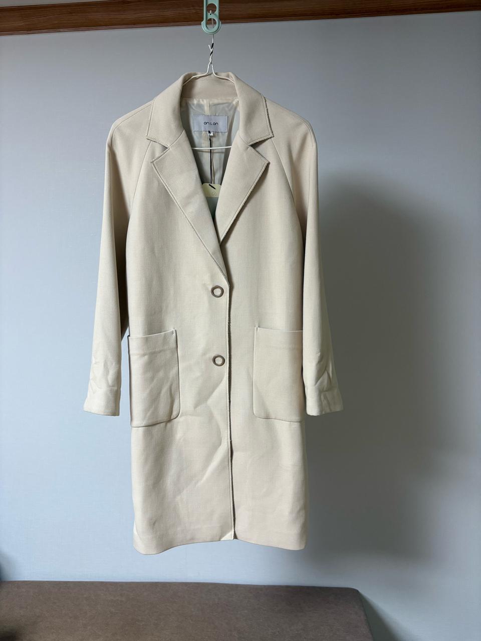 온앤온 간절기 코트