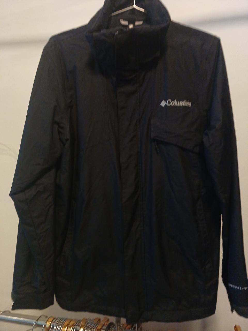 콜롬비아 바람막이 100