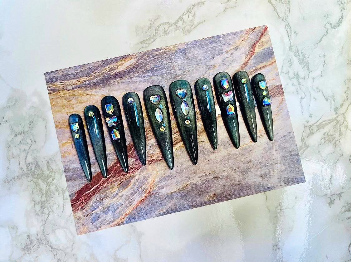 맞춤 가능 / 수제 네일팁 / 홍합 네일 / 한달 지속력 ok!!