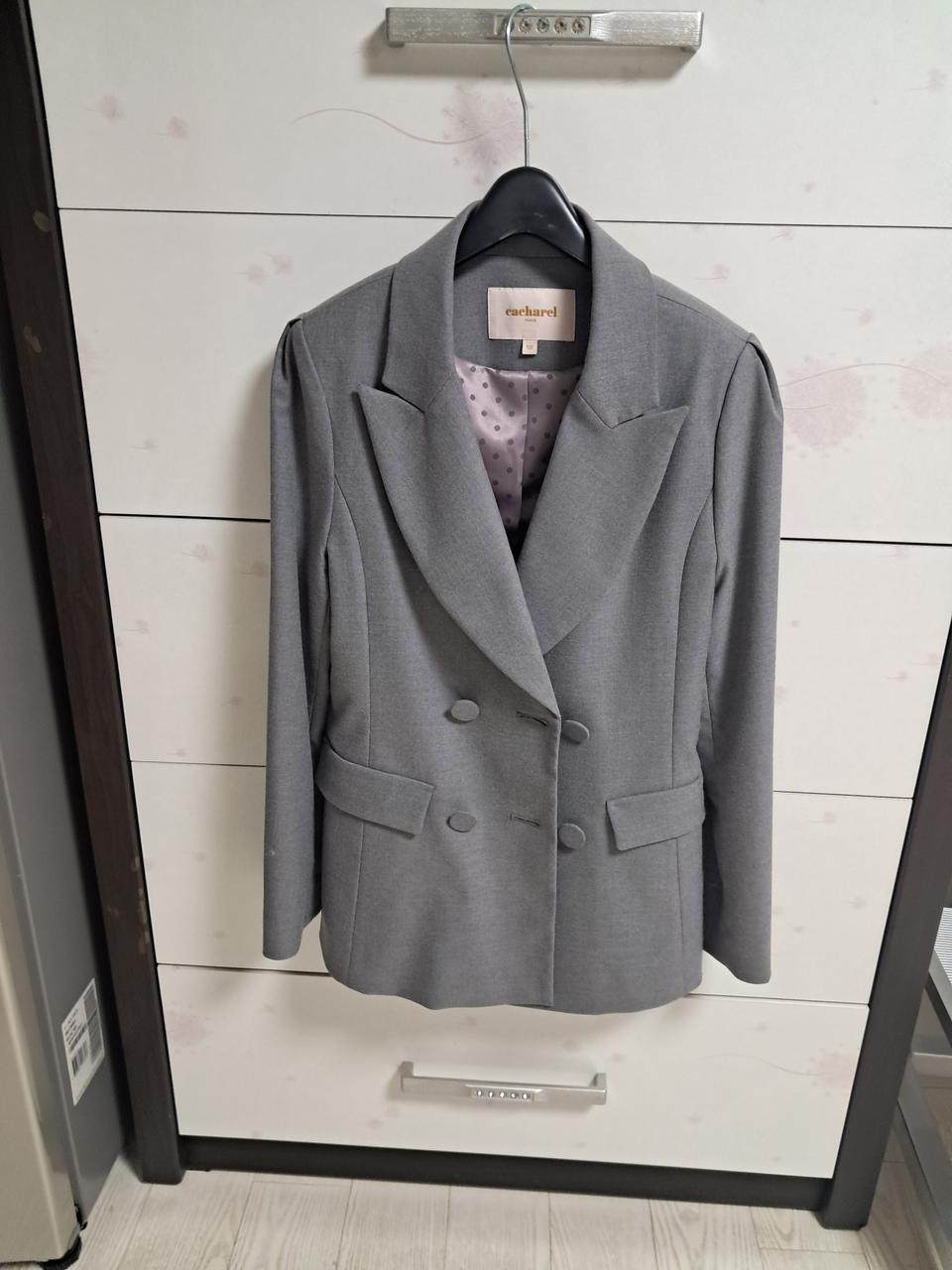 카샤렐봄가을자켓.  새상품 CJ홈쇼핑구매