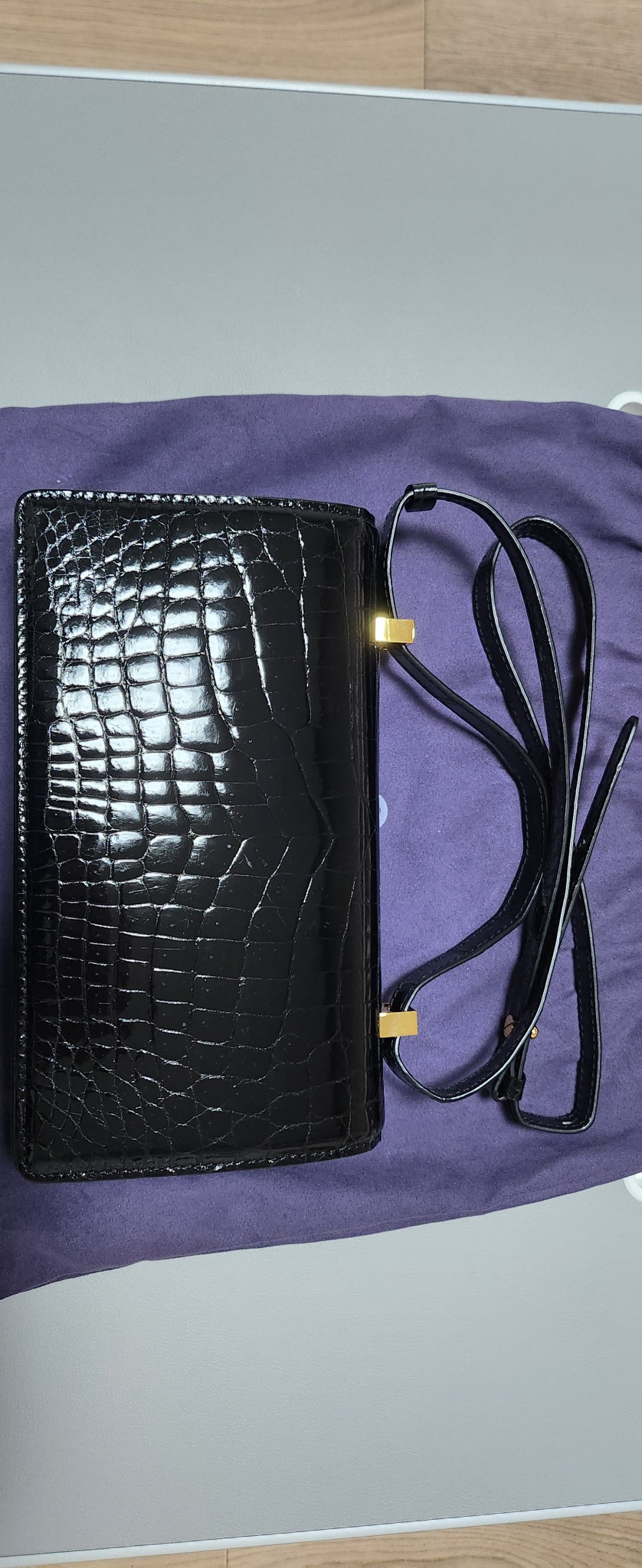 제나 리얼 악어백