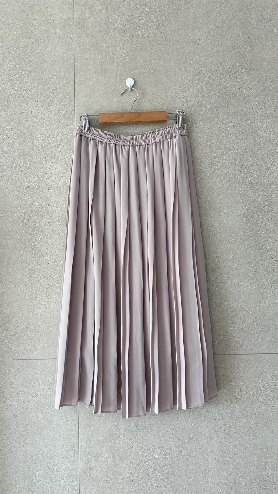 유니클로 주름 롱치마 그레이 퍼플 s