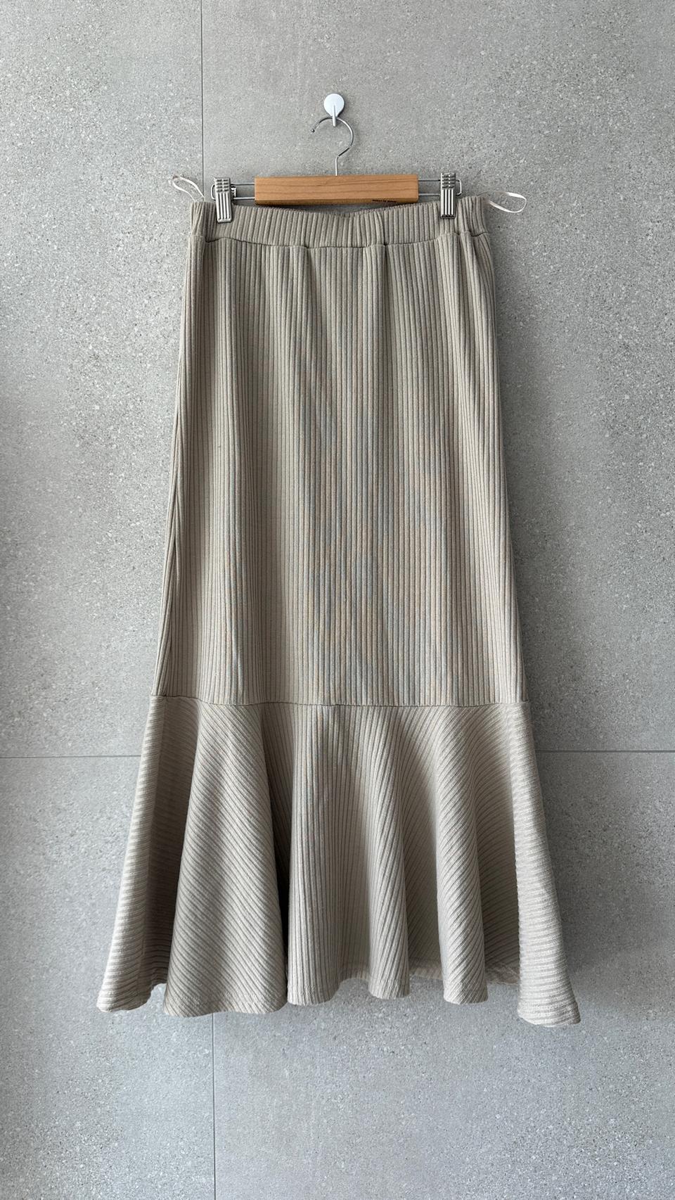 새상품 주름 머메이드 롱스커트 그레이