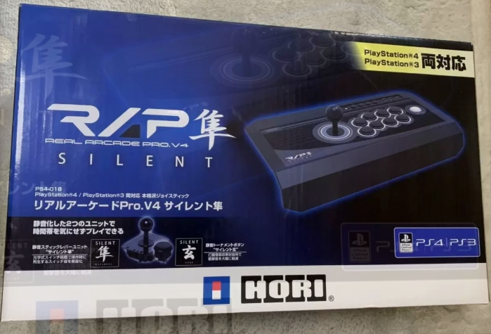 호리 리얼 아케이드 프로 V4 사일런트 하야부사 두대 팝니다.