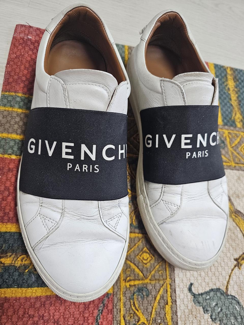 정품 지방시  남,여 슬립온 38