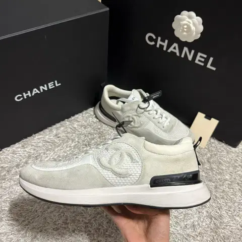 {44size} 샤넬 CC 로고 샤식스 스니커즈