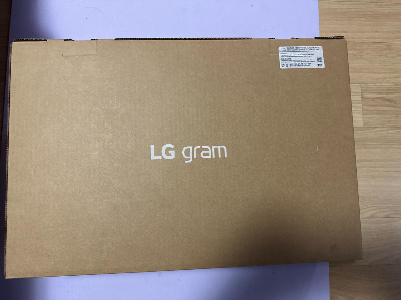 LG그램 16인치 미개봉 노트북 팔아요