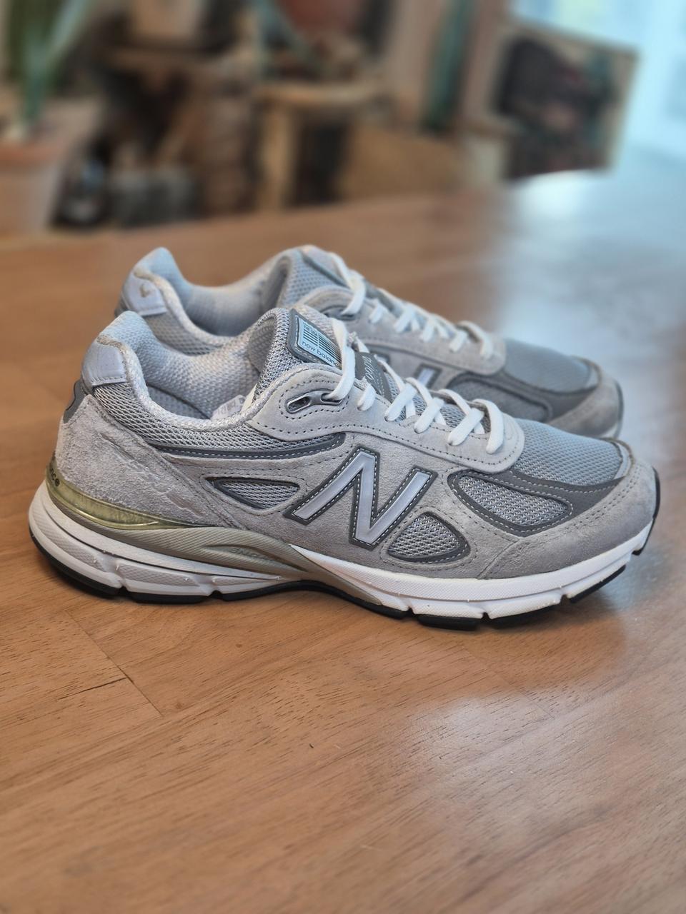 실착용2회 260 뉴발란스 W990GL4