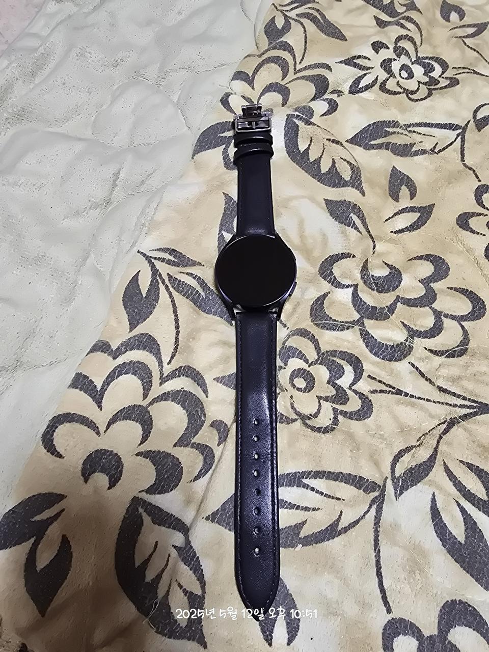 갤럭시워치6 40mm 판매합니다