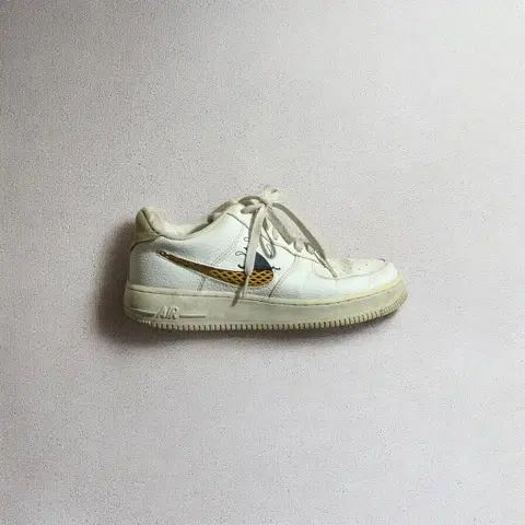 나이키 에어포스1 선클럽 260