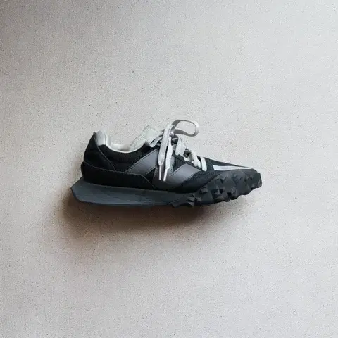 뉴발란스 xc72 블랙문빔 240