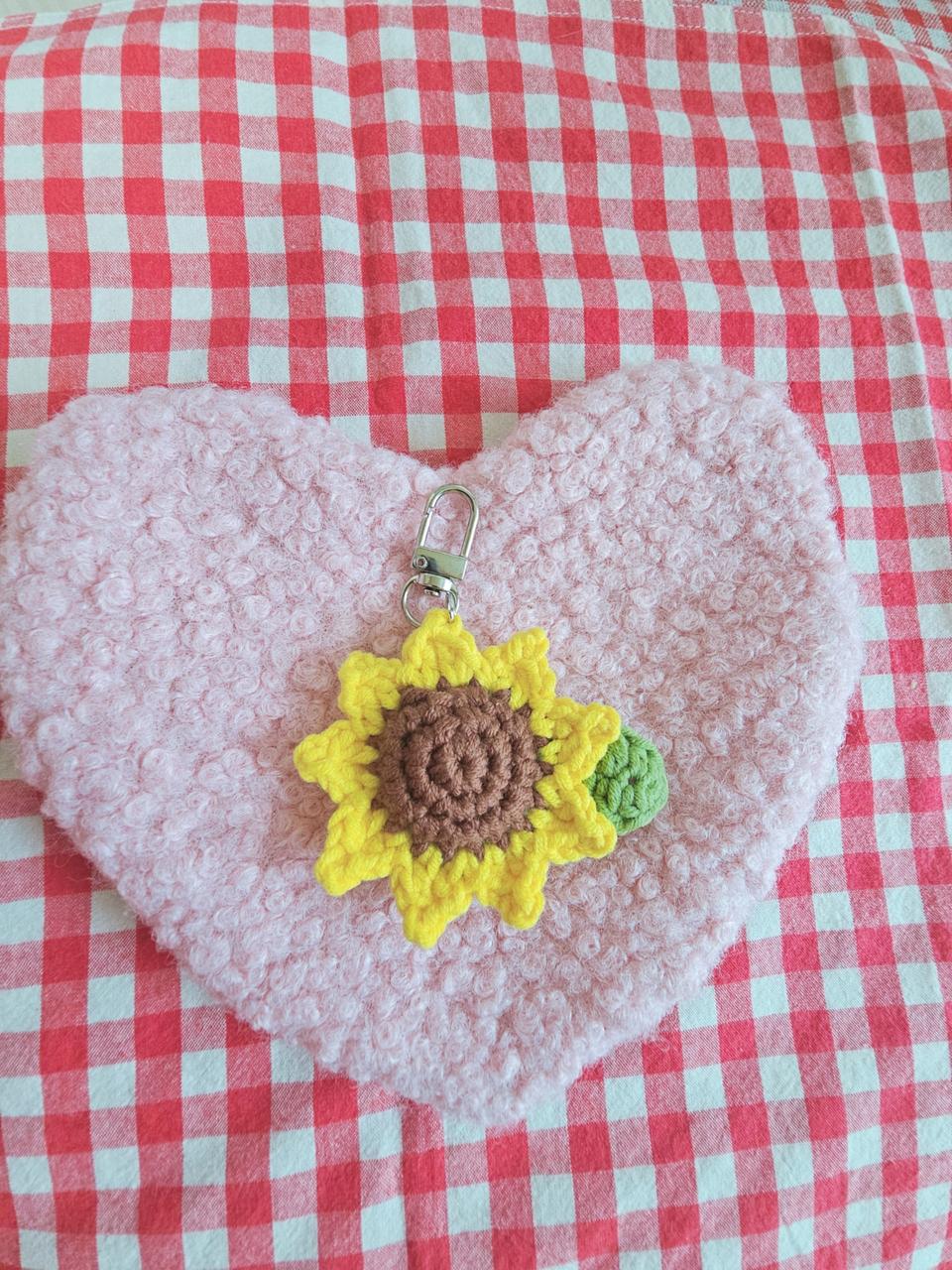 손뜨개 해바라기 키링