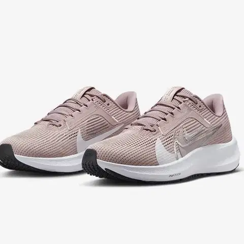 나이키 새상품 에어 줌 페가수스40 러닝화 운동화