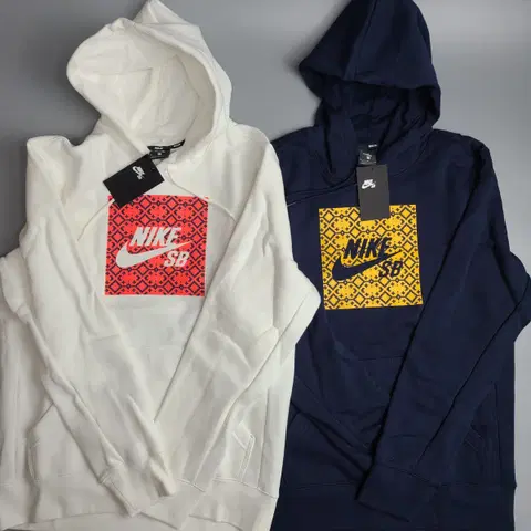나이키 새상품 스우시 SB 노마드 후드티 S M