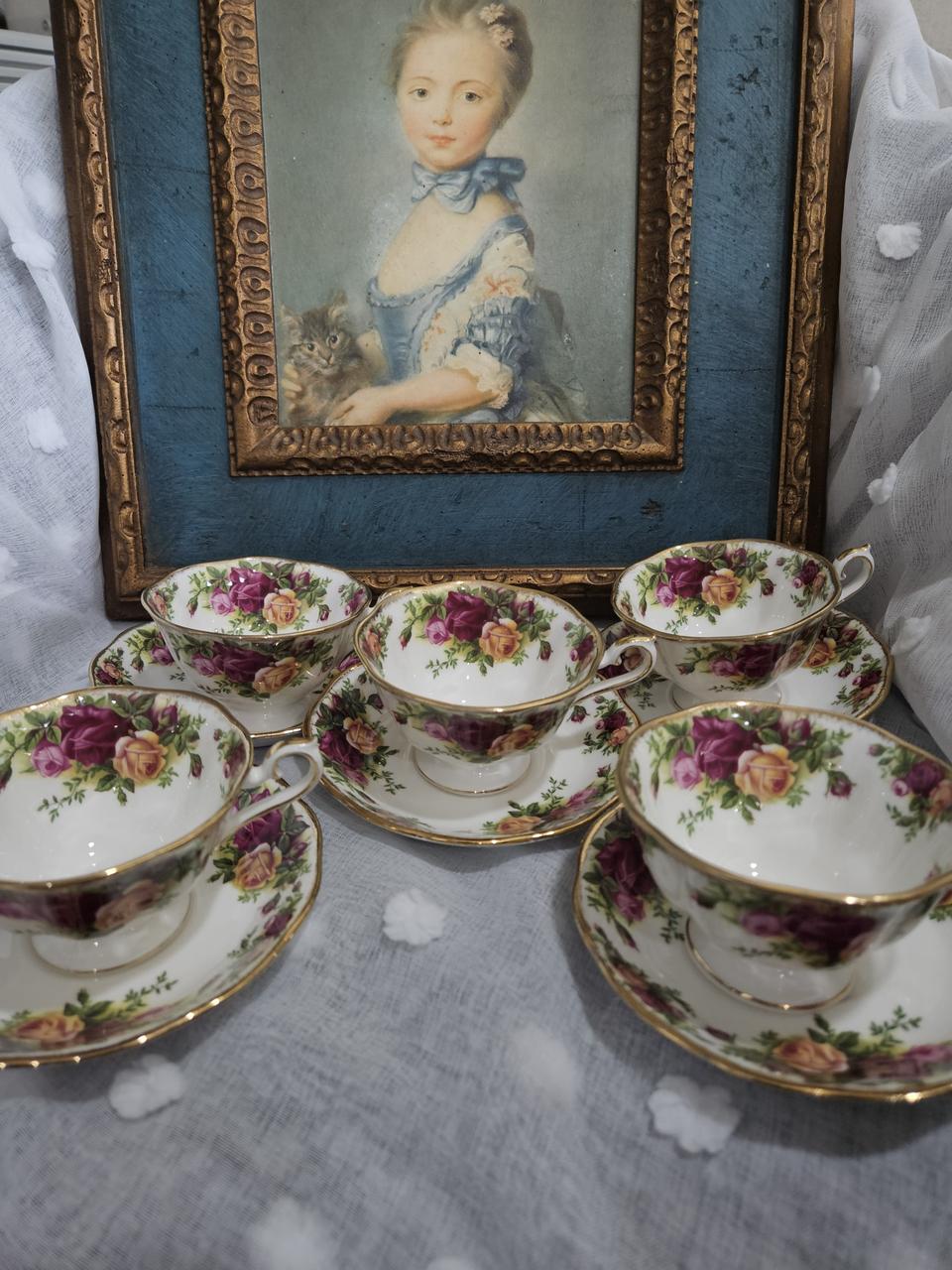 로얄알버트 황실장미 에이본잔