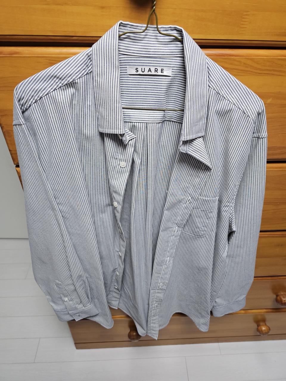 수아레 데일리 스트라이프 셔츠 네이비