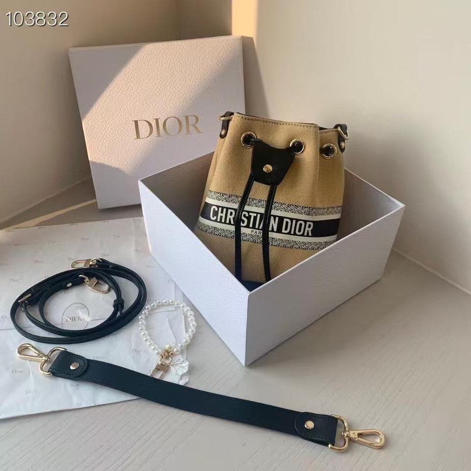 디올뷰티 복조리백