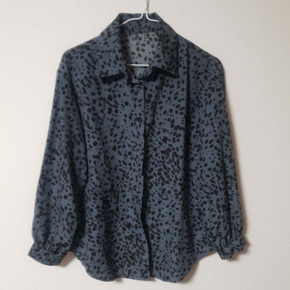 새상품) 무늬 셔츠 카라 블라우스