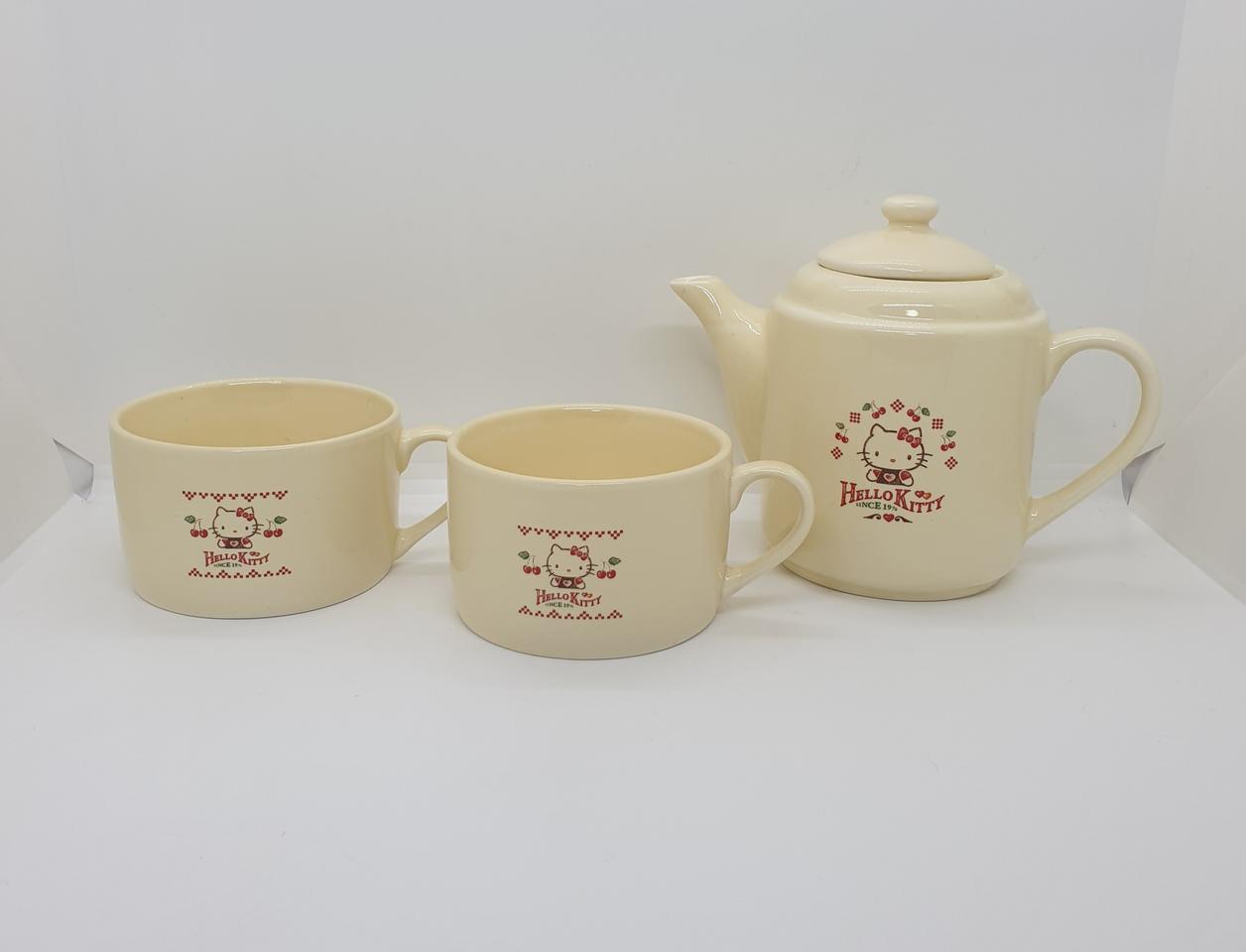 레트로 체리키티 티포트 & 찻잔 세트