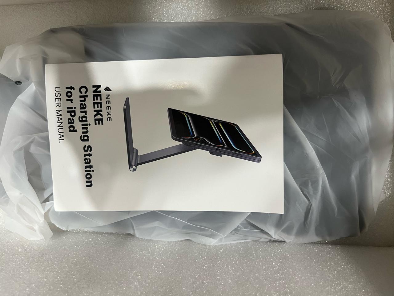 니케 아이패드 무선충전 거치대 프로 M4 11