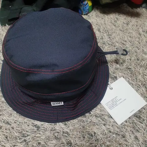 새상품)남녀공용 써네이 데님버킷햇