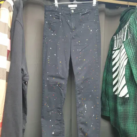 현백구매)이자벨마랑 페인팅디자인 데님 팬츠