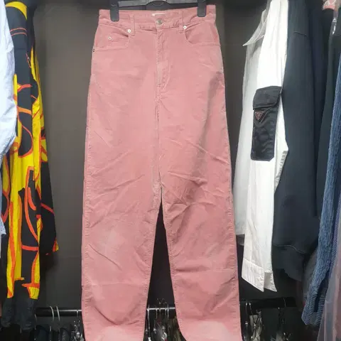 이자벨마랑 스웨이드스타일 벨벳팬츠