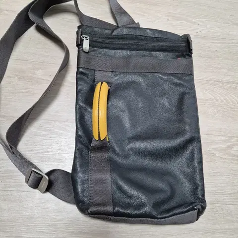 만나리나덕 가방