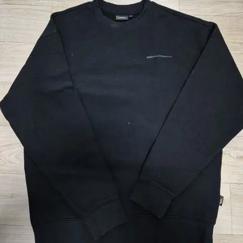 내셔널지오그래픽 맨투맨