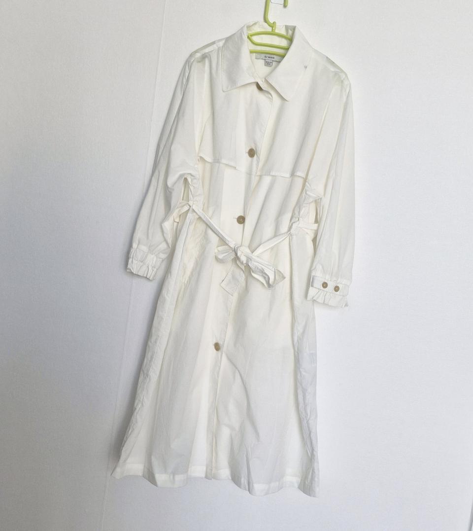 SJ WANI  아이보리 트렌치 코트