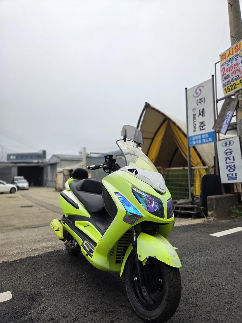 SYM 보이져125 (2019)