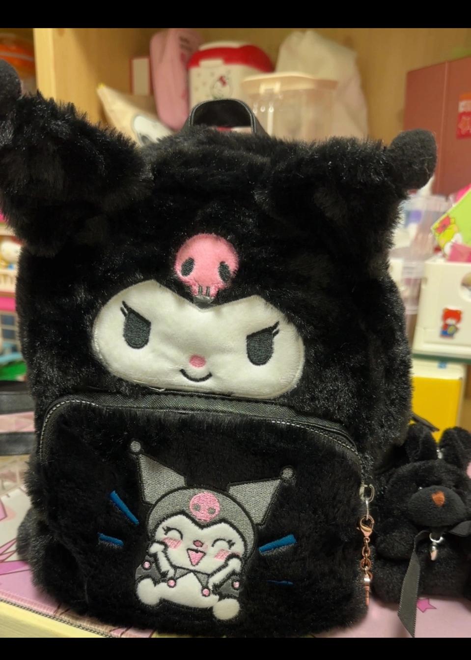 산리오 쿠로미블랙미니백팩(상태좋음)반택포함