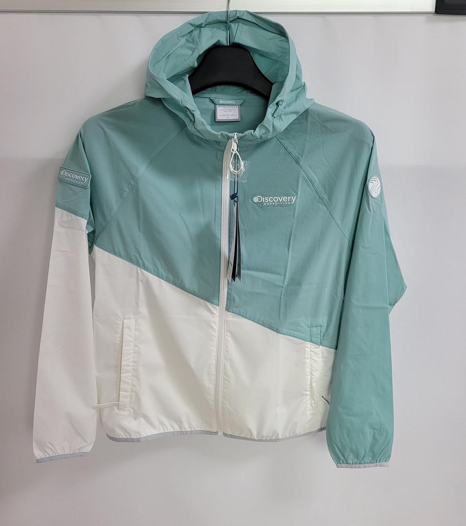 새상품)디스커버리 여성 경량 기능성 바람막이 90