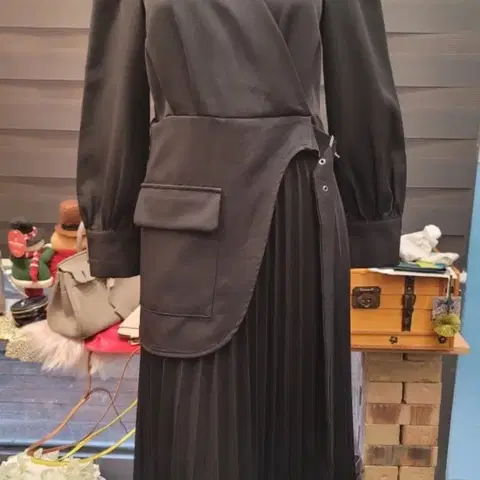 블랙 랩스타일 원피스 66