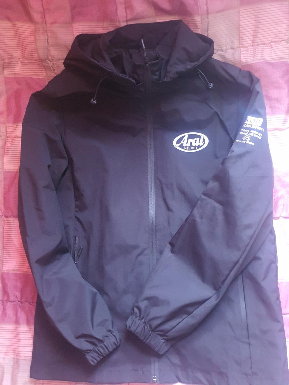 아라이 바람막이