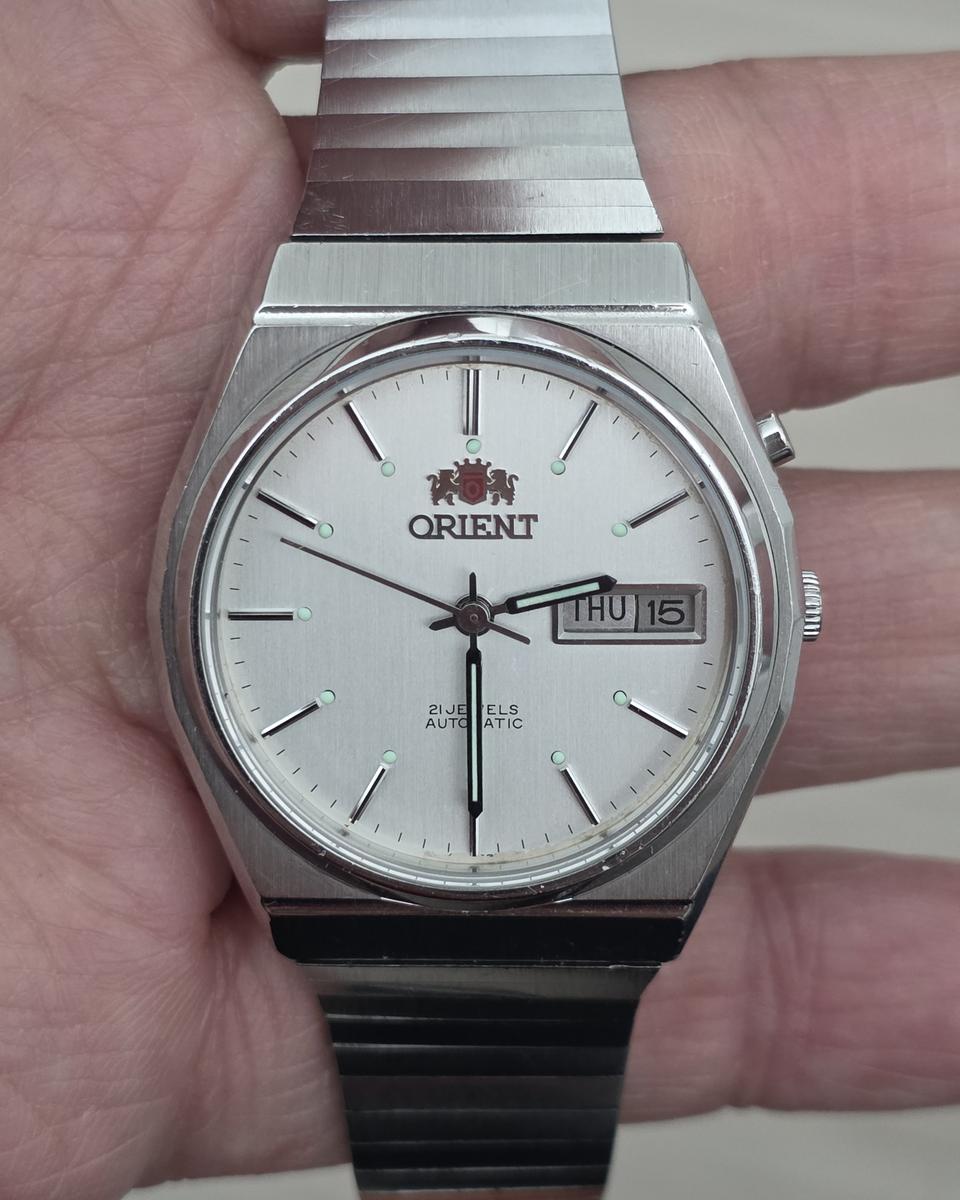 오리엔트 오토메틱 OS469C697 빈티지 요일. 날짜시계.