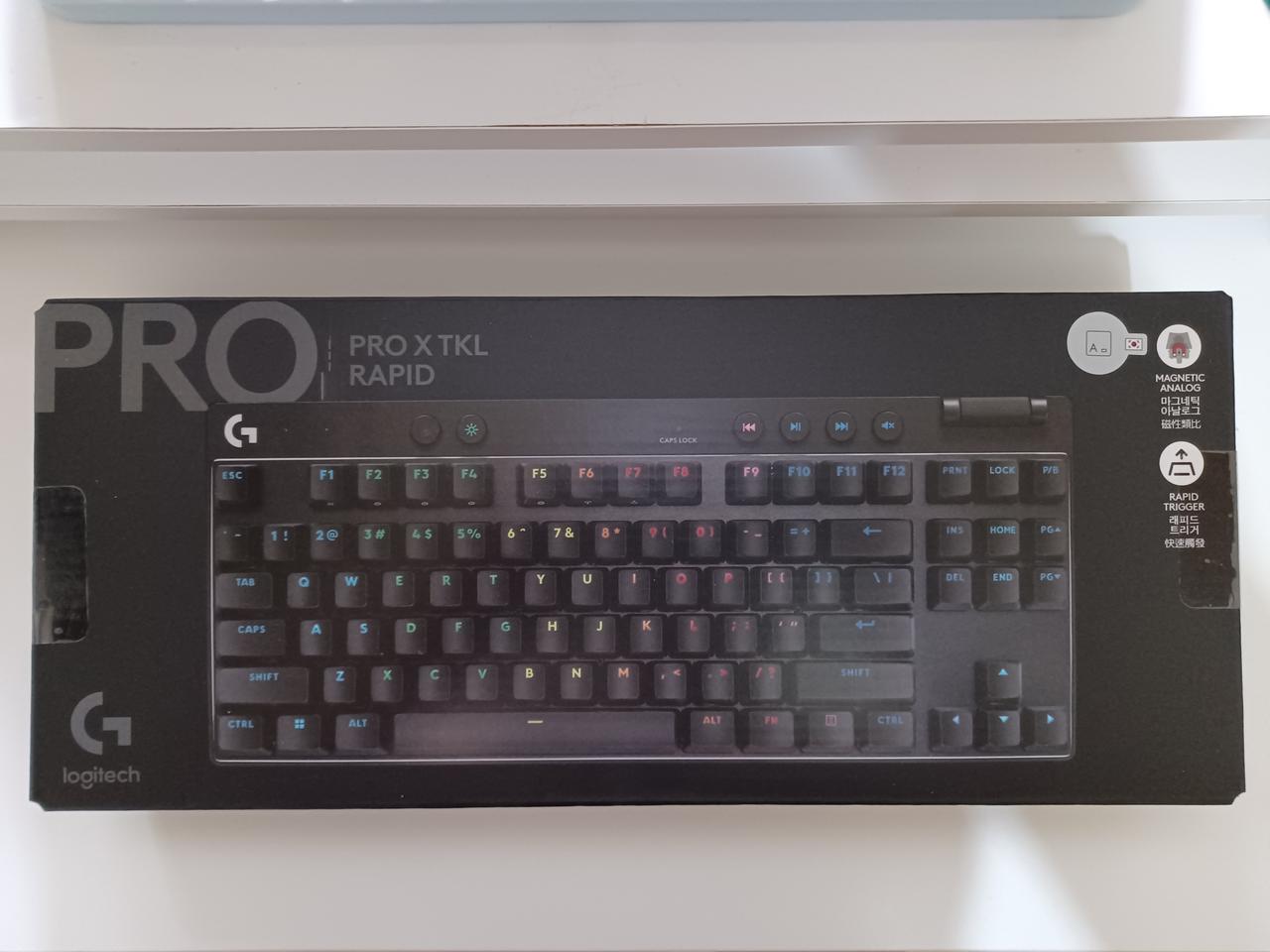 로지텍 PRO X TKL RAPID 미개봉/새상품 팝니다.
