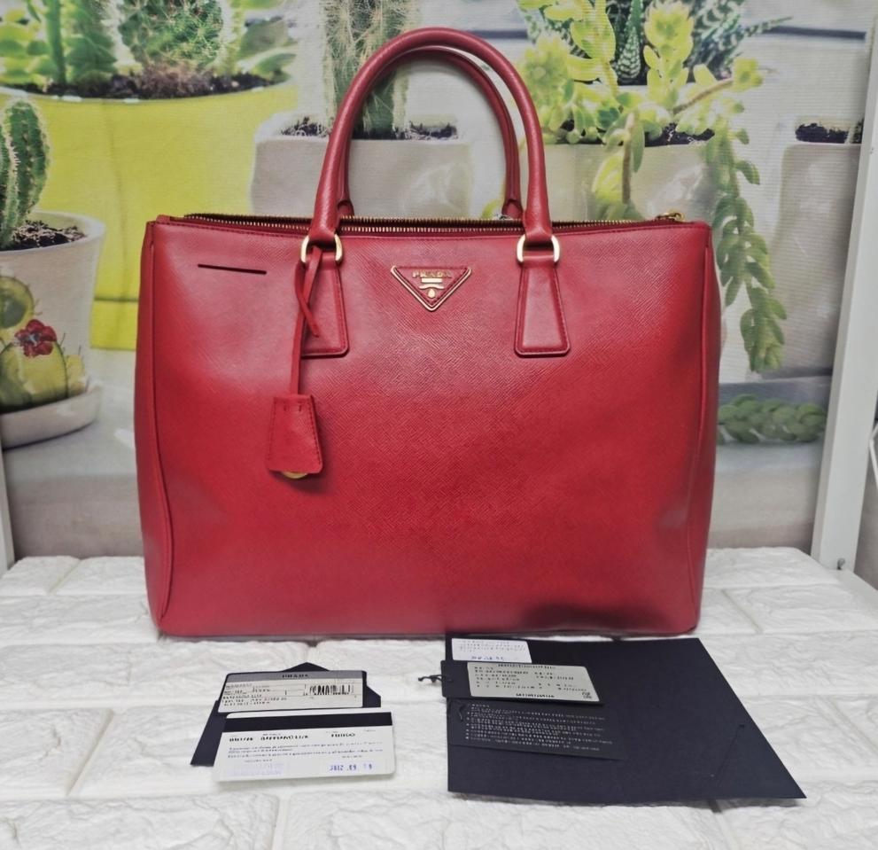 프라다 토트백 레드 사피아노 미듐 여성명품가방 GC79