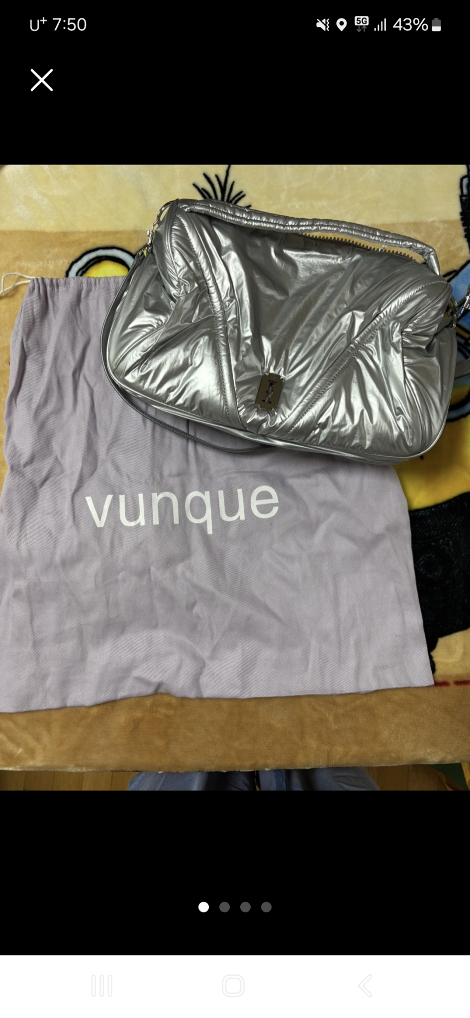 분크정품 은색패딩 크로스ㆍ숄더백