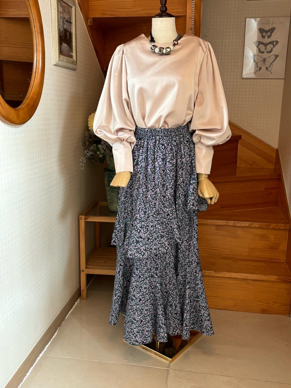 볼륨 블라우스.