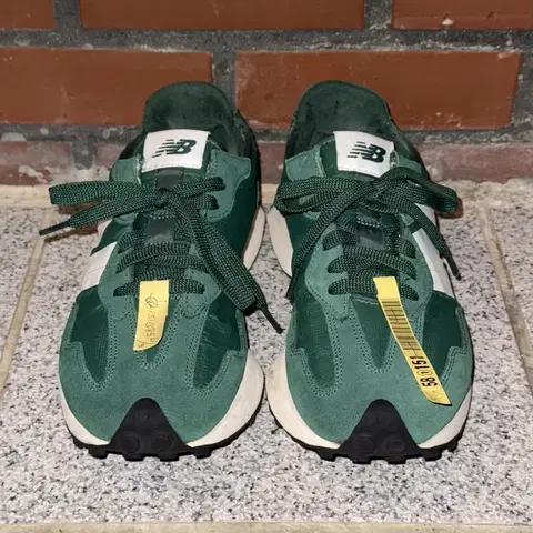 뉴발란스 스니커즈 327 그린 270