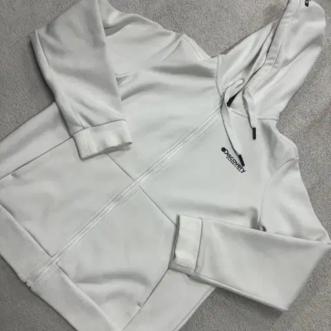 [정품/M] 디스커버리 여성 후드 기모집업 b8