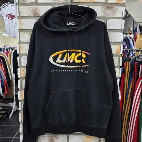 118. LMC 후드티 블랙