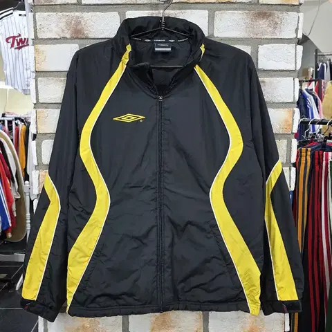 103. 엄브로 바람막이