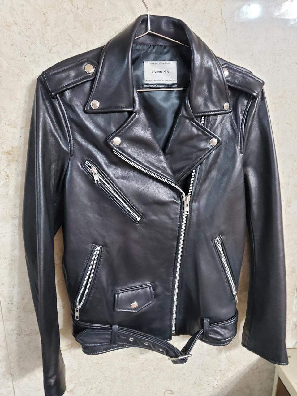 비바스튜디오램스킨자켓(M)