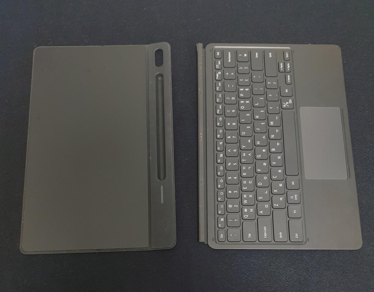 갤럭시탭 삼성 정품 키보드커버 북커버 팝니다