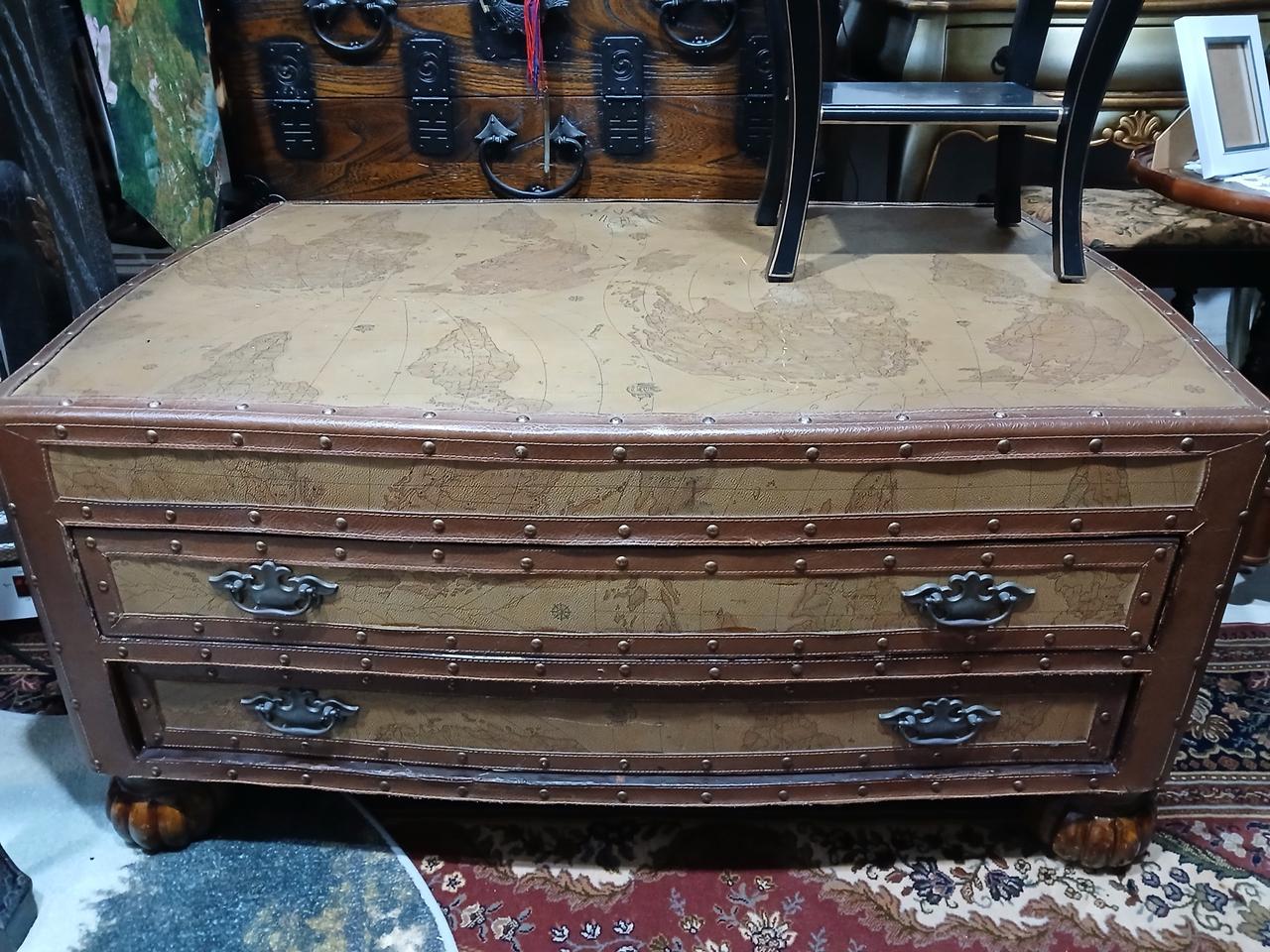 프리마클라쎄엔틱서랍장겸협탁