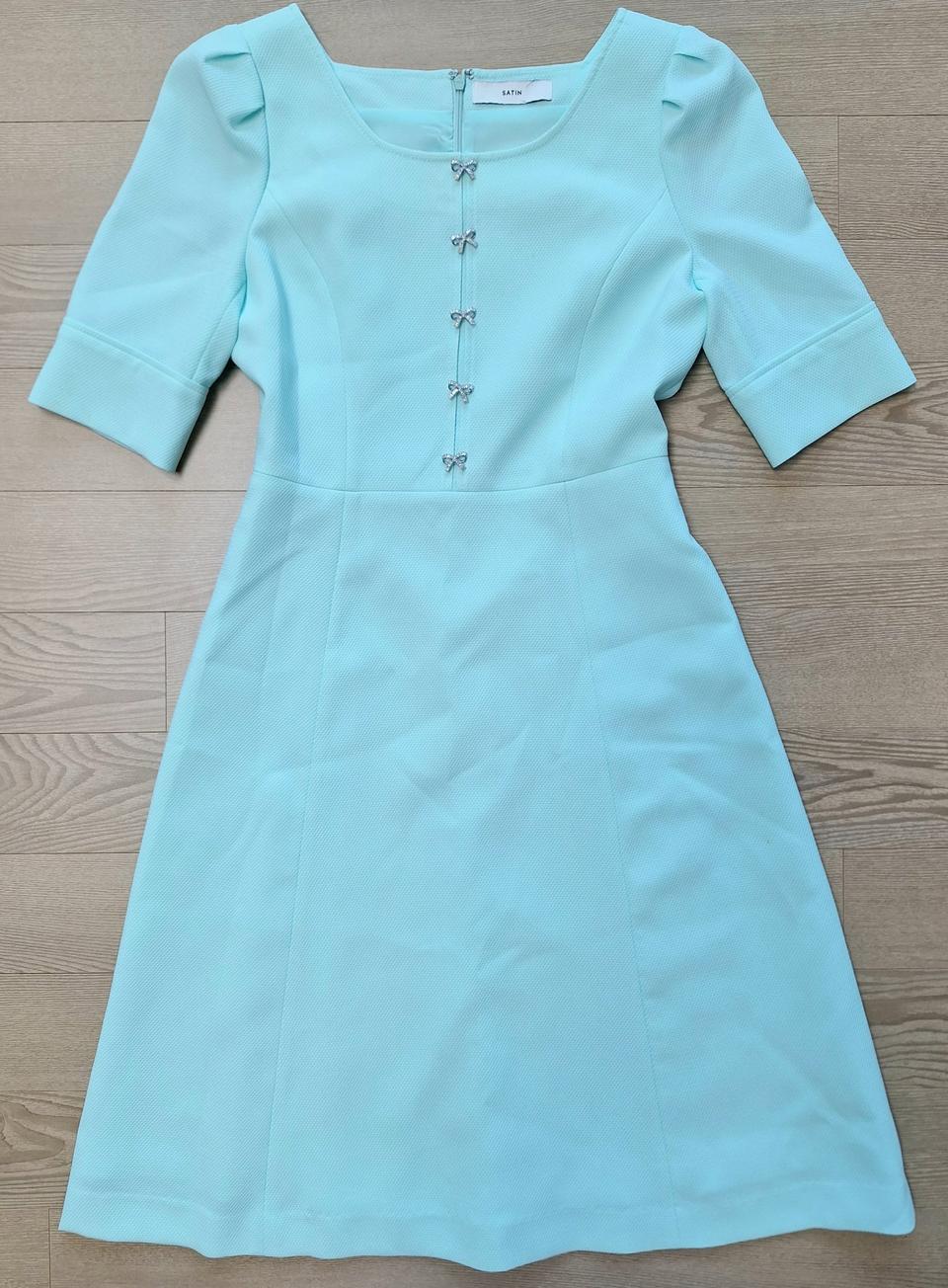 샤틴 리본큐빅장식 원피스  85사이즈