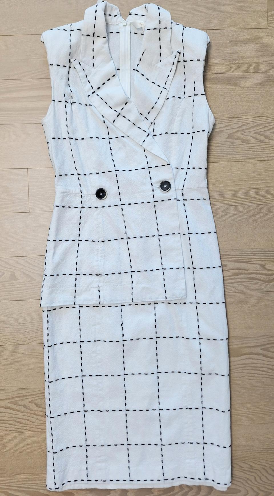 제시뉴욕 스티치포인트 원피스 44사이즈