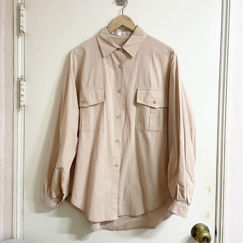 베이지 오버사이즈 셔츠